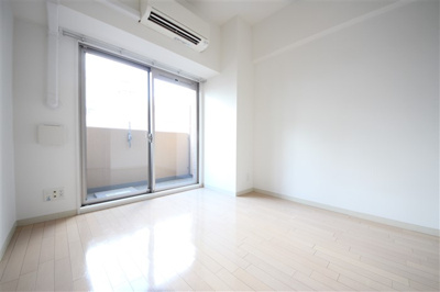 【居間・リビング】 | スワンズ心斎橋EAST