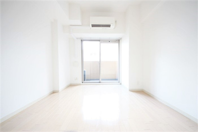 【居間・リビング】 | スワンズ心斎橋EAST