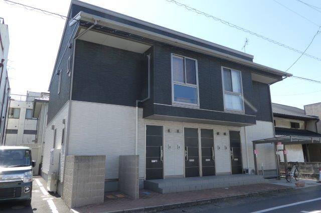 シャーメゾン総社駅前の外観
