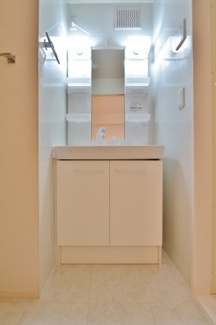 【洗面所】 | Gloire ete six舞浜 | 参考写真（同物件別部屋）
