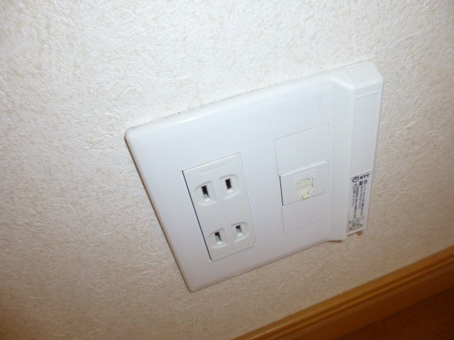 オベルジーヌの設備|電話モジュラー