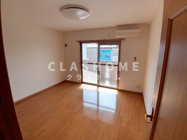 CasaⅠ　刈谷市近郊の賃貸はクラスホームの居間・リビング|同物件の別部屋になります。