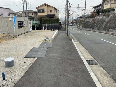 【前面道路含む現地写真】 | 宇治市羽戸山1丁目10号地　売土地