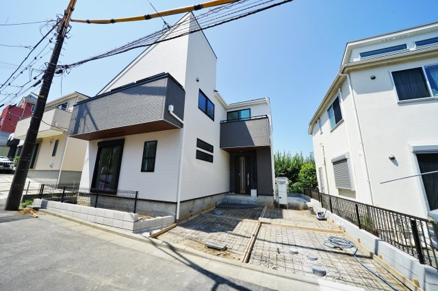 【横浜市保土ケ谷法泉２丁目19-19新築戸建て】★仲介手数料無料★（初音ヶ丘小学校・橘中学校）の外観