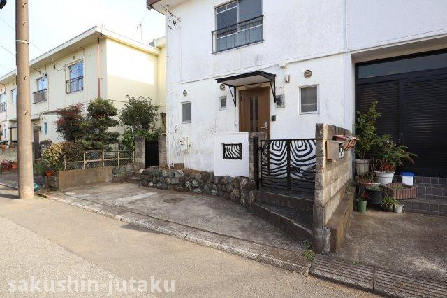 こてはし台４丁目　テラスハウスの外観