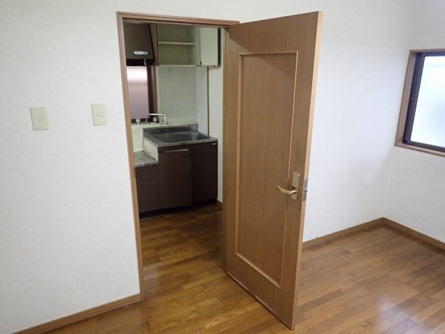 【洋室】 | 長田区五位ノ池町３丁目木造２階建アパート