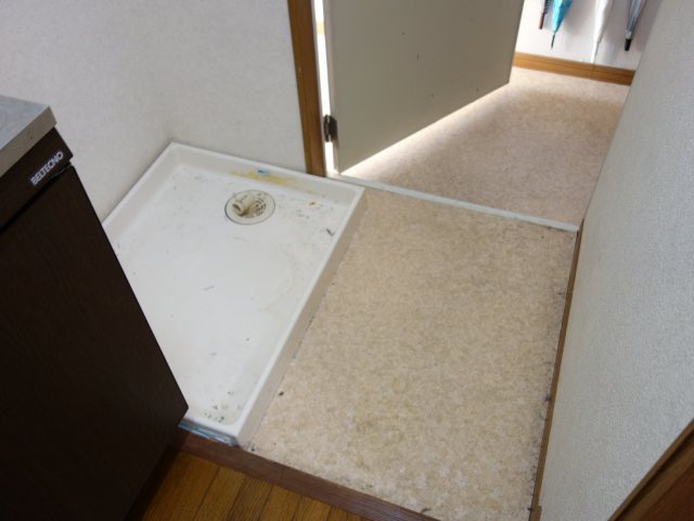 【玄関】 | 長田区五位ノ池町３丁目木造２階建アパート