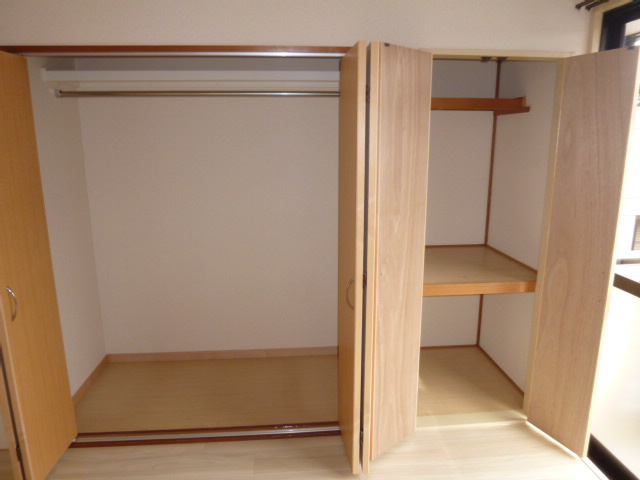 セジュール若草Ａの収納