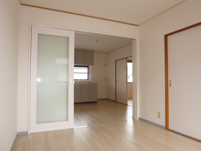 セジュール若草Ａの居間・リビング