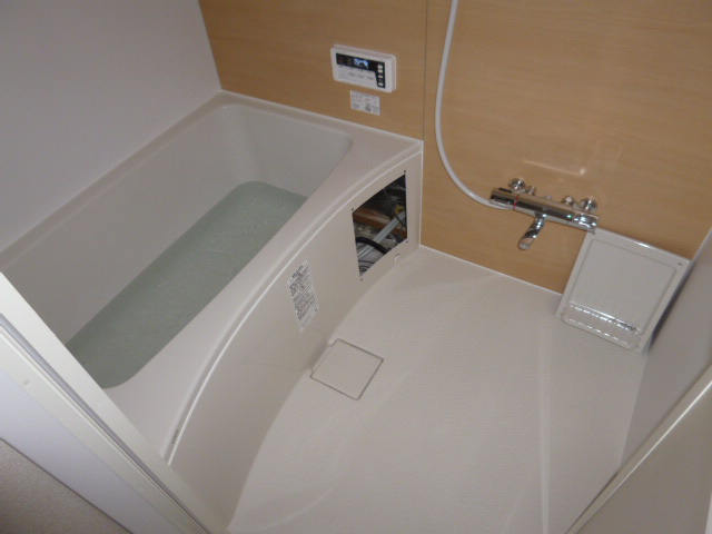 セジュール若草Ａの浴室