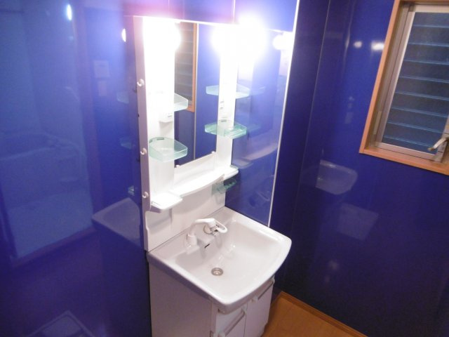 人気の独立洗面台★