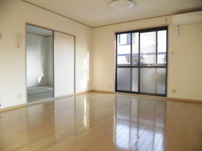 【居間・リビング】 | ミレニアム2000 Ａ棟