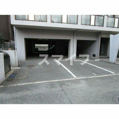 【駐車場】 | <ラ・ヴィ　21>