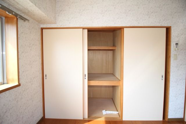 カインド中宝永の収納|収納のためのスペースです
※お写真ですが反転の場合がございます