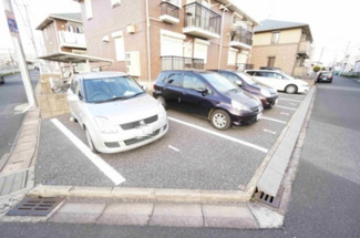 【駐車場】