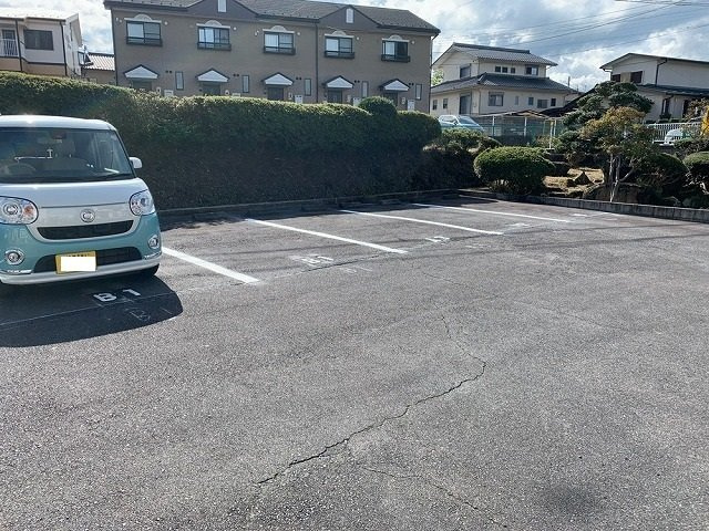 NewMount21Bの駐車場