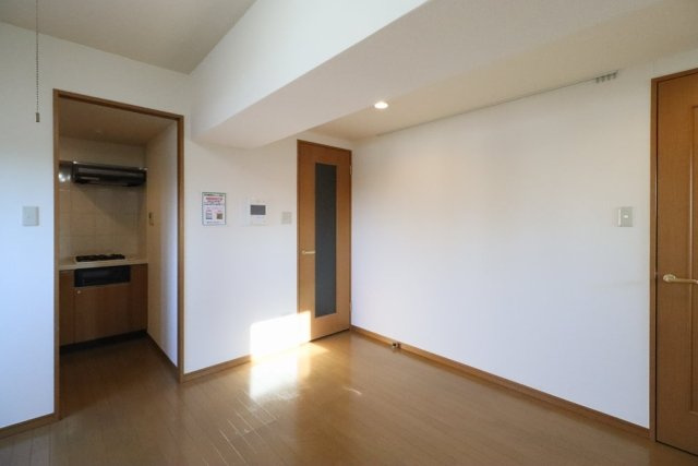 【洋室】 | パレステュディオ六本木