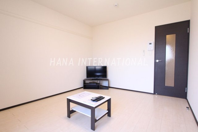 レオネクストブラウニー国立の居間・リビング|他部屋参照