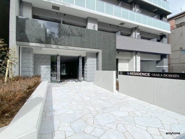 S-RESIDENCE大阪同心 仲介手数料無料のエントランス