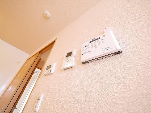 ラナプレスのセキュリティ|モニター付きインターフォン