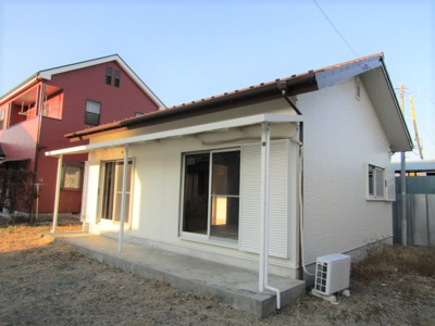 【外観】 | 中古平屋建て　甲斐市篠原B | 外観もきれいです