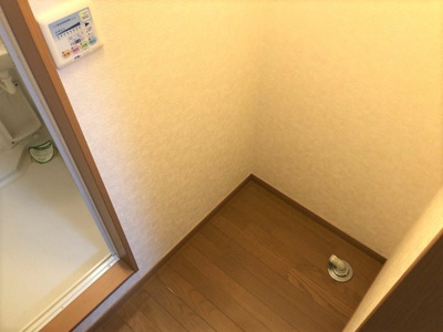 【内装】 | ACROSS