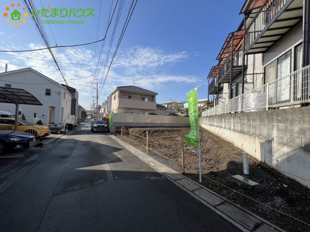 大宮区三橋1丁目　売地の前面道路含む現地写真
