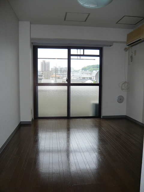 J・Kビルの洋室|【J・Kビル】