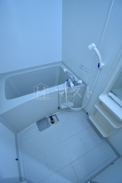 パウゼ大手前の浴室