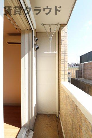 スプリングチェリーⅡのバルコニー|ゆったり過ごせるリビングです