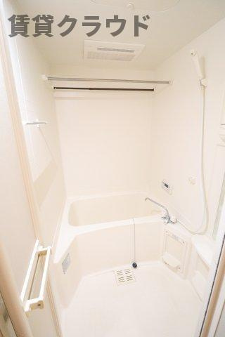 スプリングチェリーⅡの浴室