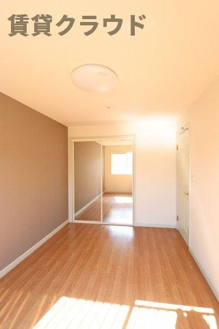 スプリングチェリーⅡの洋室