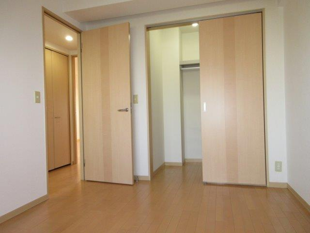 サンルーフパークマンションの洋室