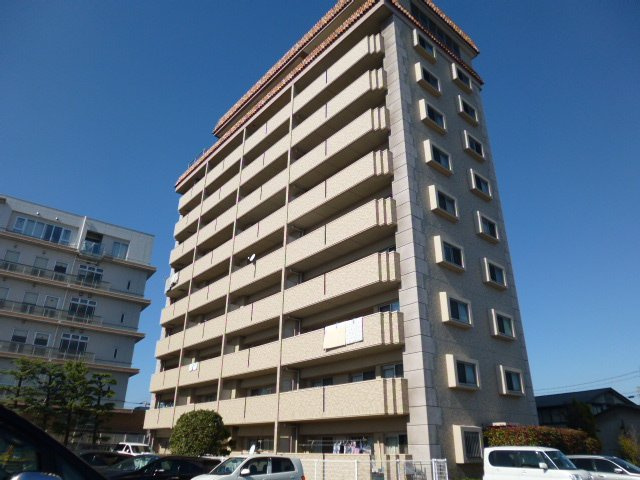 サンルーフパークマンションの外観