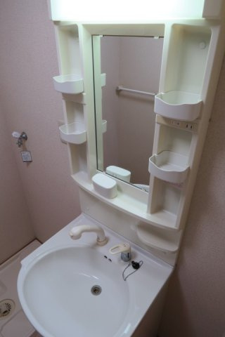 【独立洗面台】 | エテルナ鴨島 | 独立洗面台で身支度をすべて済ませてしまいましょう