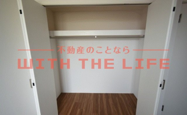 nido Padure Roza(ニドパドレローゼ)【キャッシュバック対象物件】の収納|こまごまとしたものを収納できそうですね