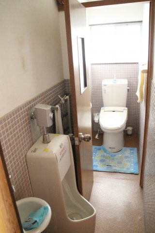 常滑市北条1丁目　中古戸建のトイレ|トイレ