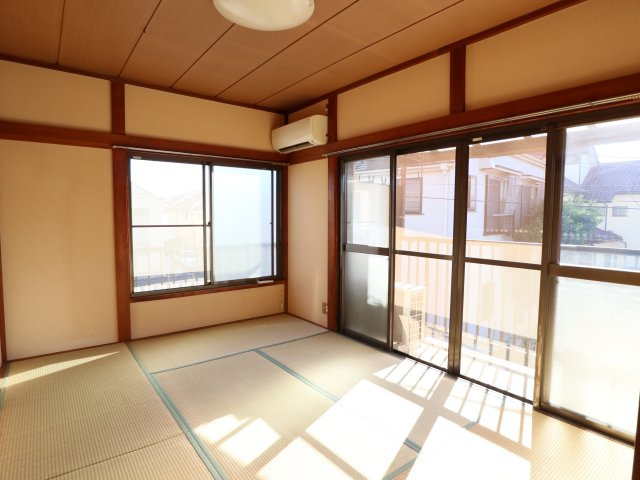 町田コーポの和室