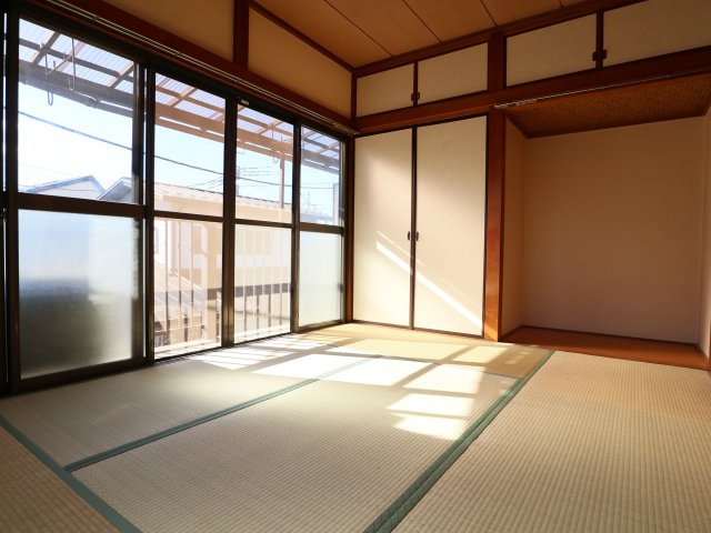 町田コーポの和室