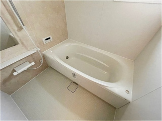 【浴室】 | ルアナ