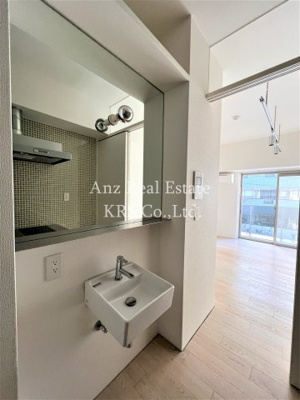 【その他】 | エグゼ西大阪 | 大きな鏡の洗面所