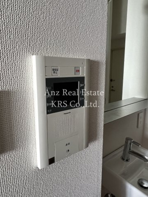 【セキュリティ】 | エグゼ西大阪 | 居ながら訪問者を確認できます！モニタ付きインターホン！