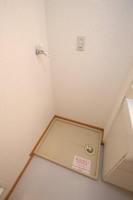 【設備】 | ファシネイション春日Ⅰ | 室内洗濯機置場