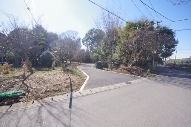 宇都宮市幕田町　戸建の前面道路含む現地写真|敷地内入口です