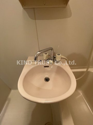 フェニックスコート天満橋の洗面所|洗面所です