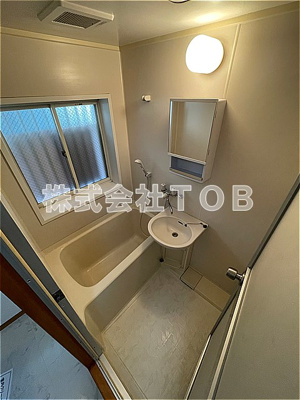 【浴室】 | ヴィラローズ