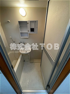 【洗面所】 | ヴィラローズ