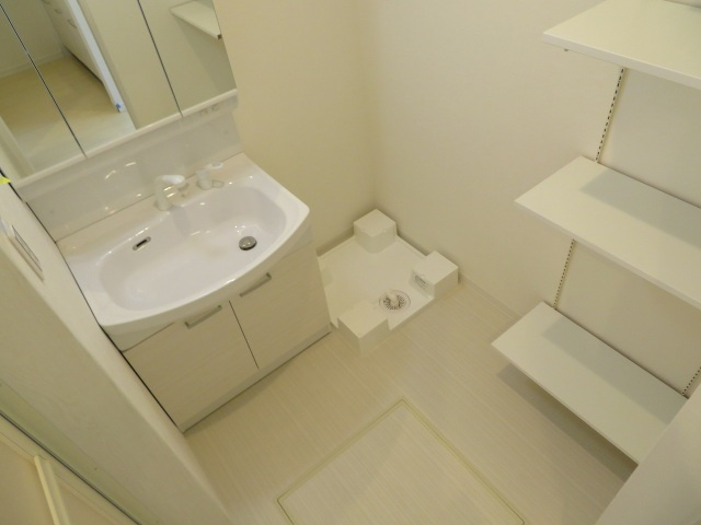 STEADY稲田本町の洗面所