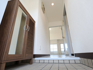 【玄関】 | カーサグラン高浜