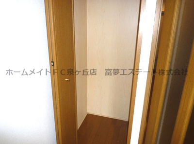 【収納】 | グランソレイユK&J壱番館 | ちょっとした収納スペースも充実しています